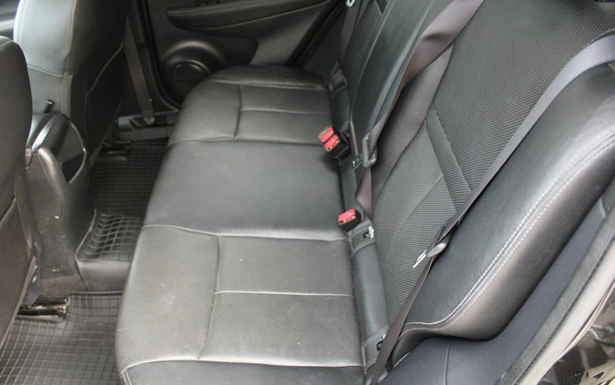 Nissan Qashqai cena 49900 przebieg: 108000, rok produkcji 2015 z Pruszków małe 301